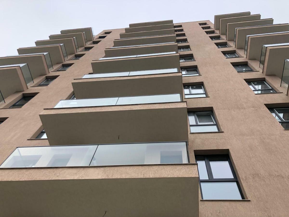 Luxury Westpark 2 Presidentialsuite With Lake View W4 Bucarest Exterior foto