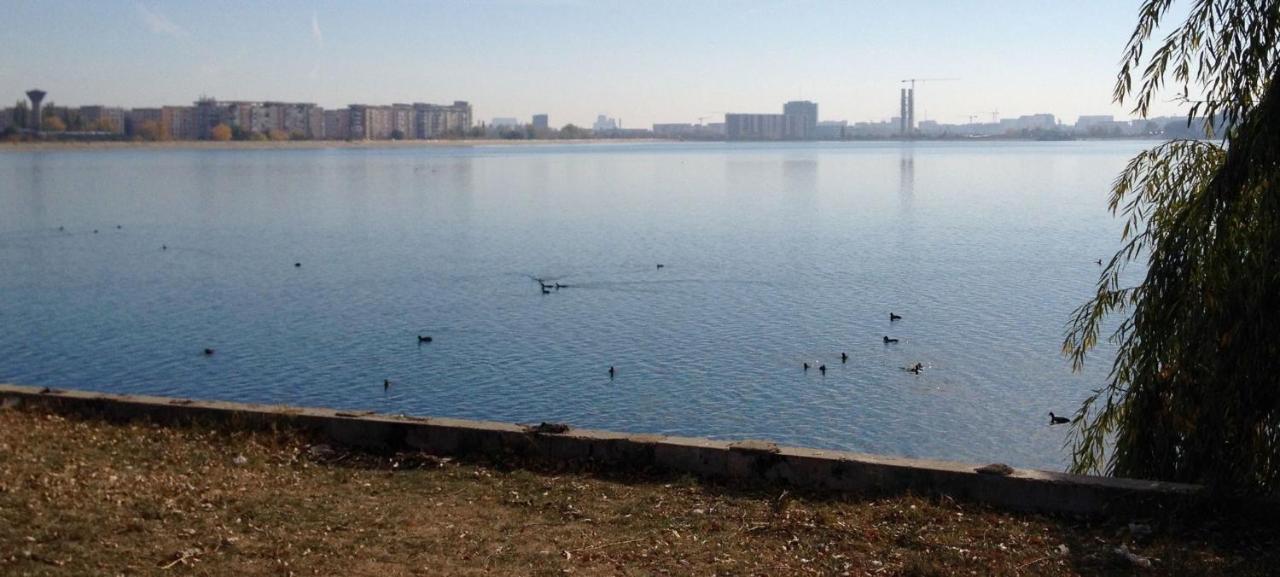 Luxury Westpark 2 Presidentialsuite With Lake View W4 Bucarest Exterior foto